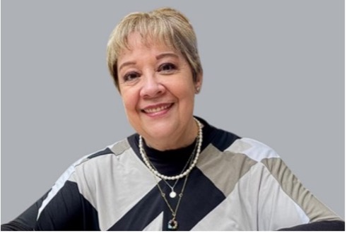 Elvia Yanneth León González